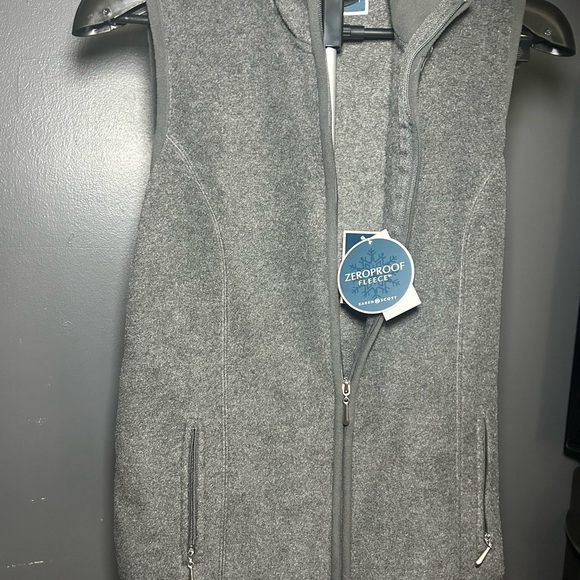 Karen Scott Gray Vest - Picture 4 of 4